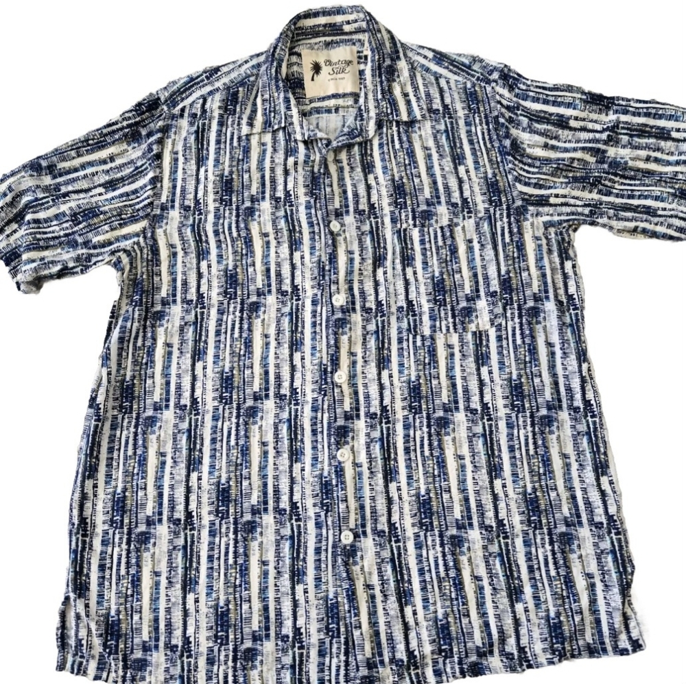 Vintage Silk Blend Hawaiian Vertical Button-up Collared Stripes Mens Shirt Sz M